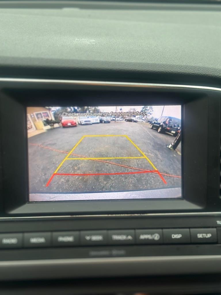 Hyundai Elantra Limited 2018