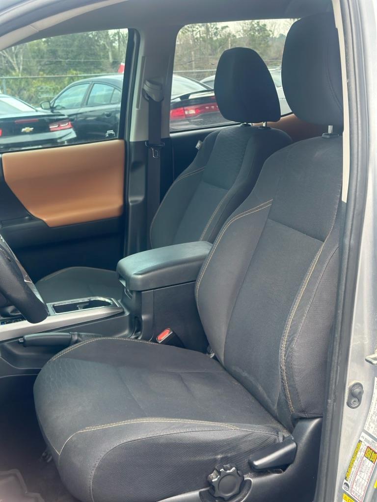 Toyota Tacoma SR5 Double Cab Long Bed V6 5AT 2WD 2018