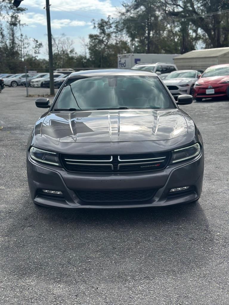 Dodge Charger SE 2015