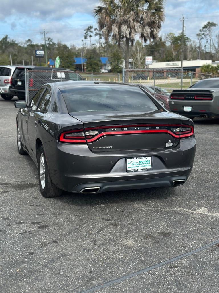 Dodge Charger SE 2015