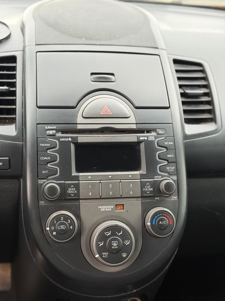 Kia Soul 5dr Wgn Auto + 2010