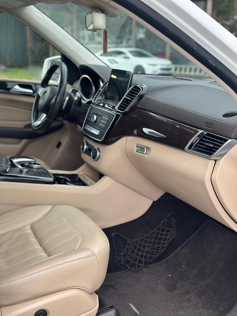 Mercedes-Benz GLS-Class GLS 450 4MATIC SUV 2017