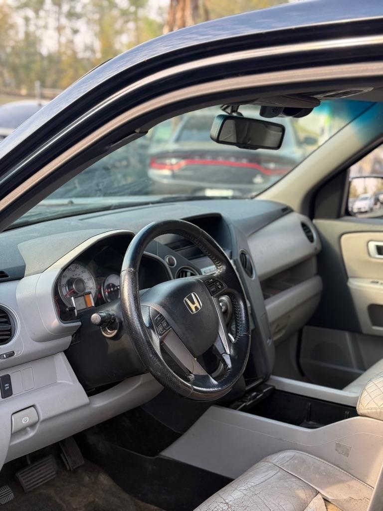 Honda Pilot 2WD 4dr EX-L 2011