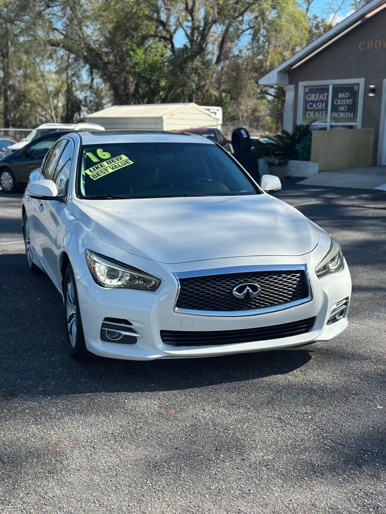 Infiniti Q50 4dr Sdn 2.0t Premium RWD 2016
