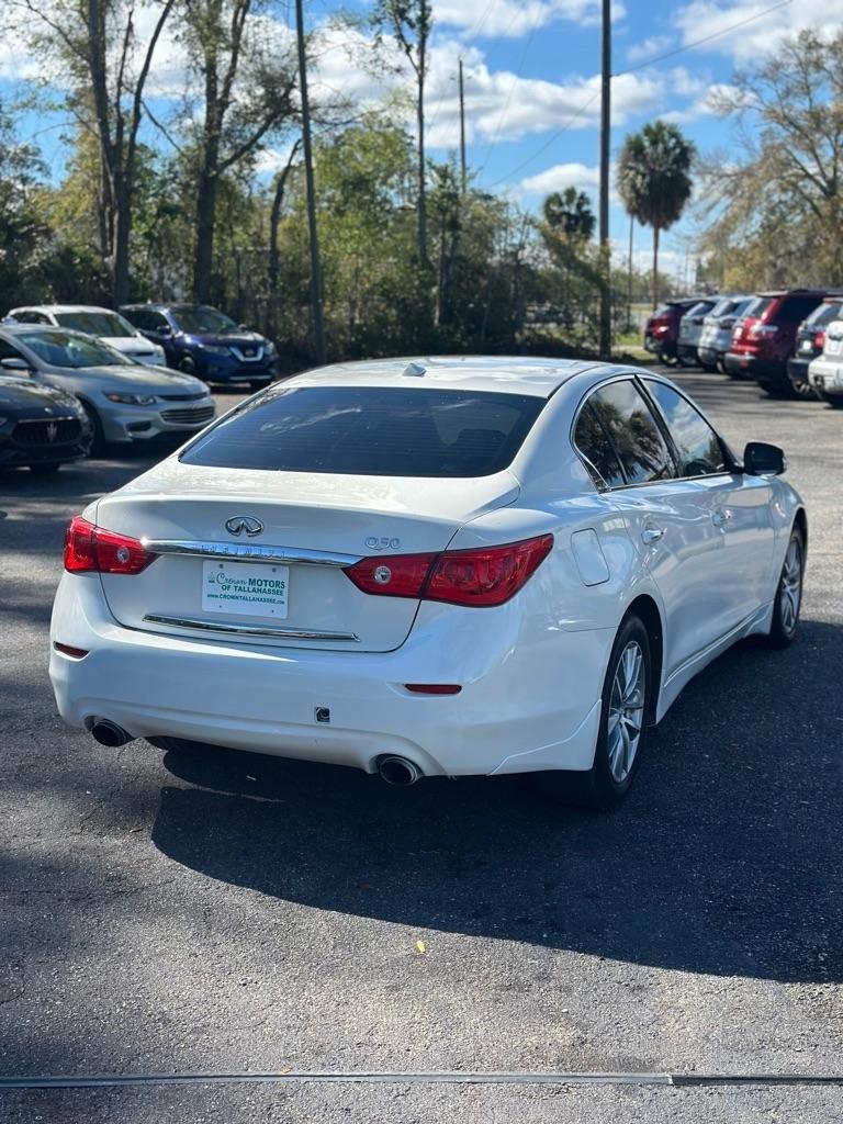 Infiniti Q50 4dr Sdn 2.0t Premium RWD 2016