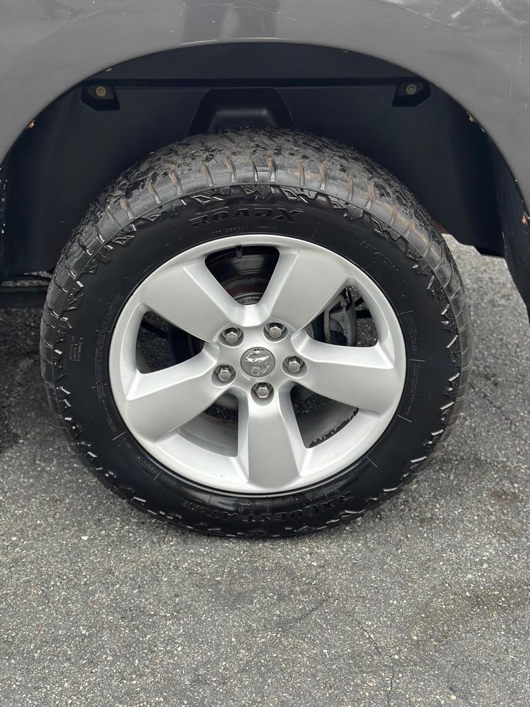 RAM 1500 Tradesman/Express Crew Cab SWB 2WD 2014