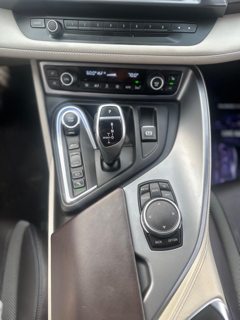 BMW i8 2dr Cpe 2014