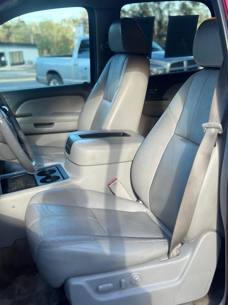 Chevrolet Tahoe 2WD 4dr 1500 LTZ 2007