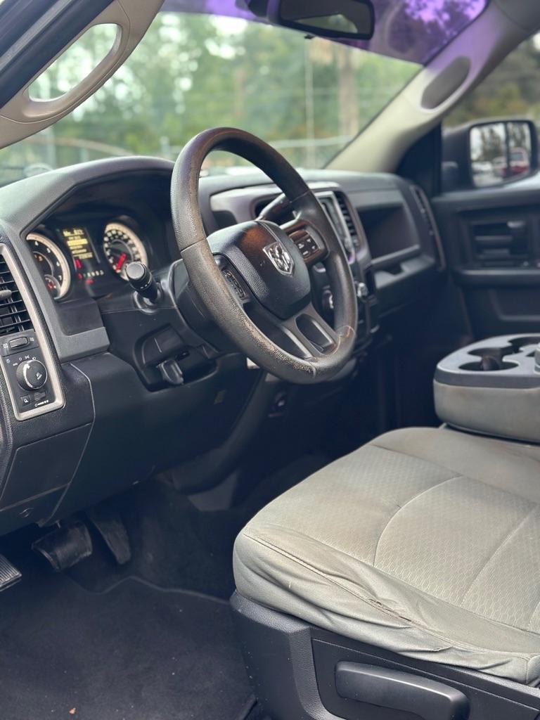 RAM 1500 2WD Crew Cab 140.5" Express 2014
