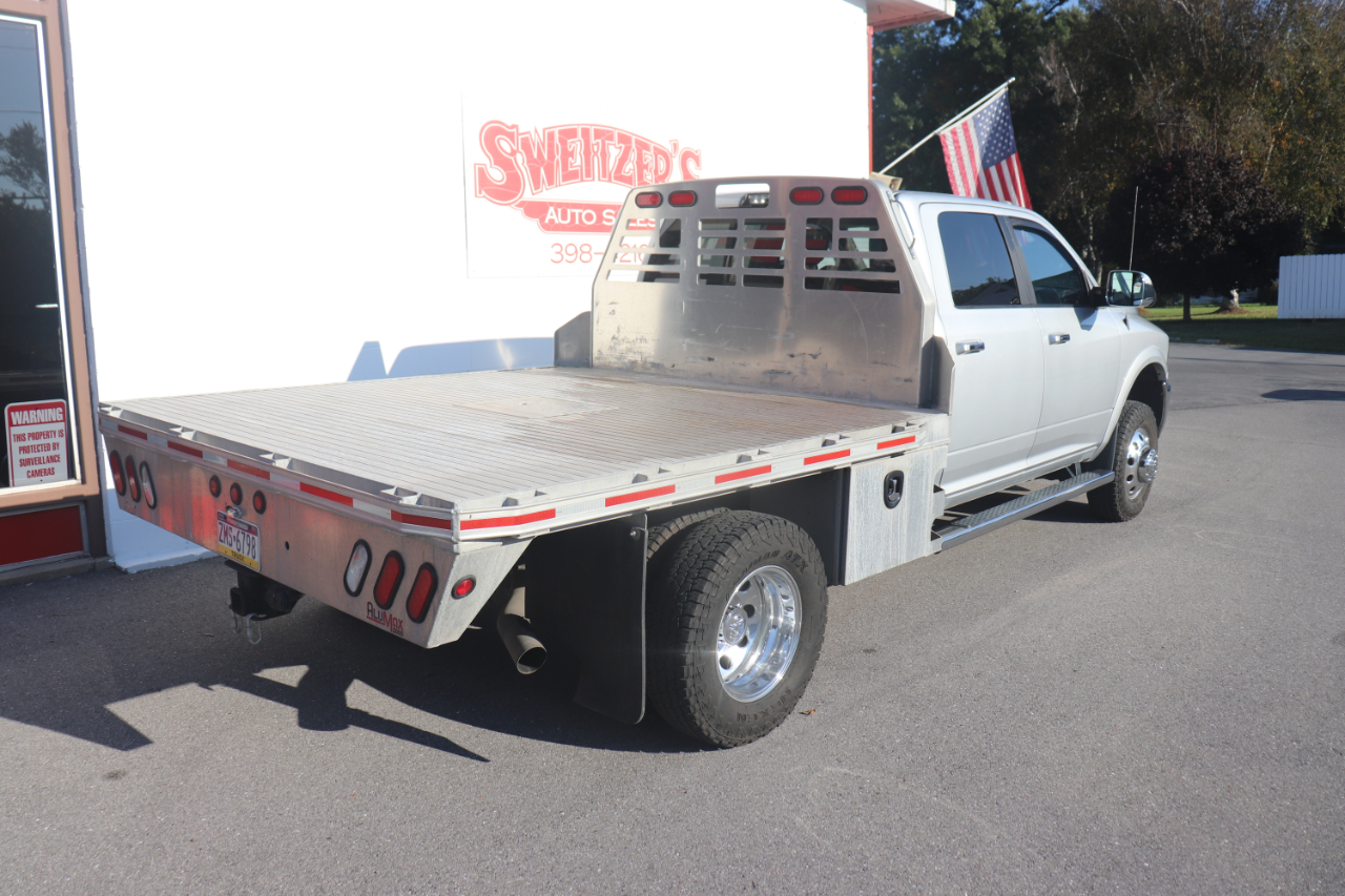 RAM 3500 Laramie 4x4 Crew Cab 8' Box 2018 RAM 3500 Laramie 4x4 Crew Cab 8' Box 2018