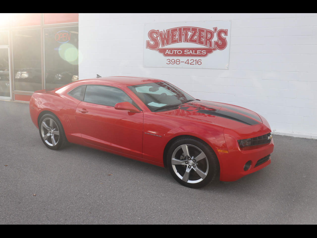 2011 Chevrolet Camaro 2dr Cpe 1LT