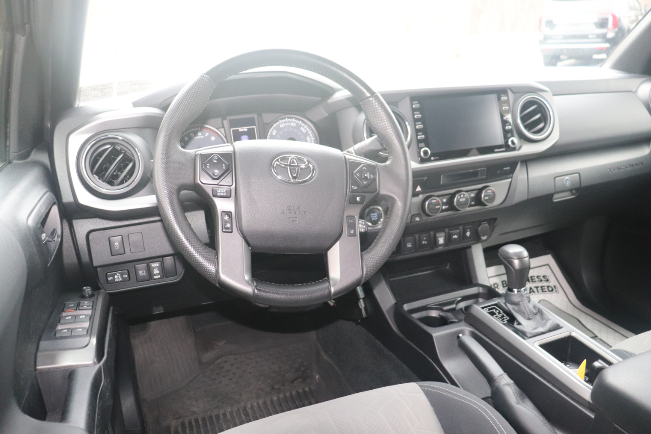 Toyota Tacoma 4WD TRD Off Road Double Cab 6' Bed V6 AT (Natl) 2022