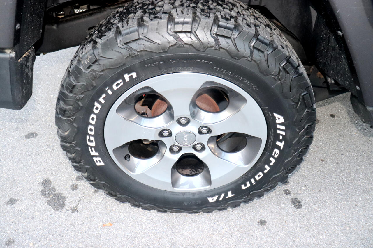 Jeep Wrangler 4WD 2dr Sahara 2016