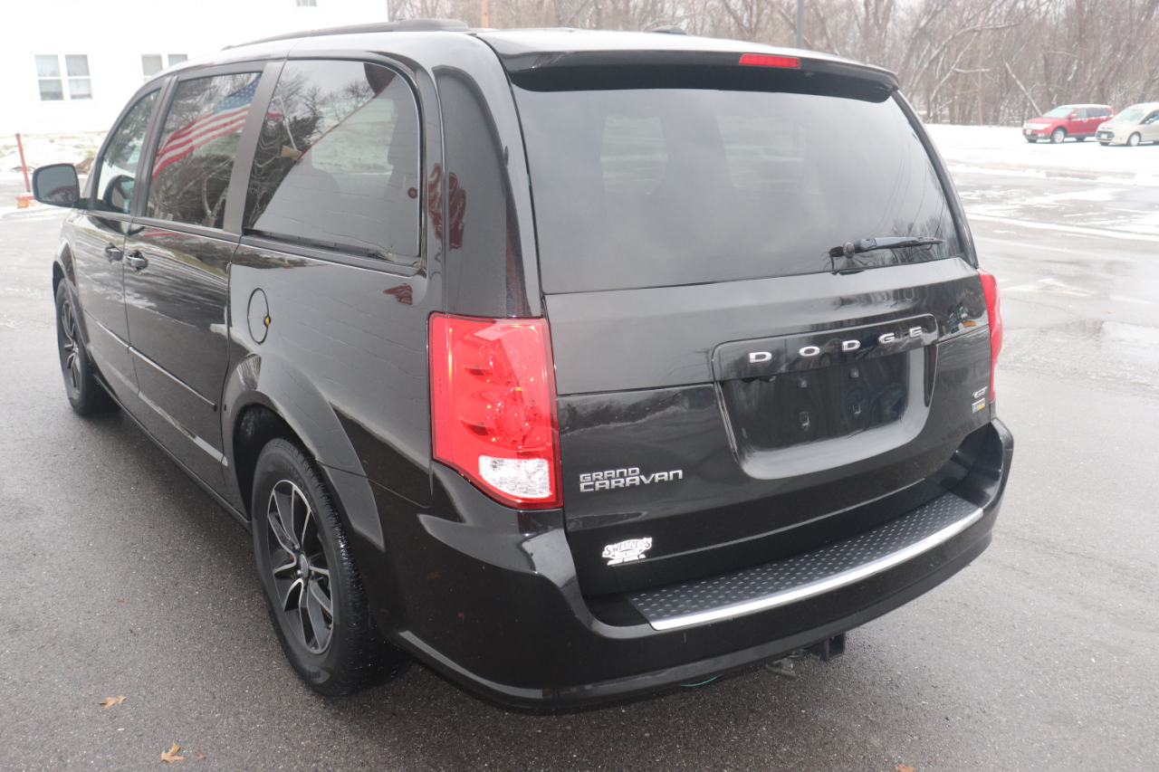 Dodge Grand Caravan GT Wagon Fleet 2017