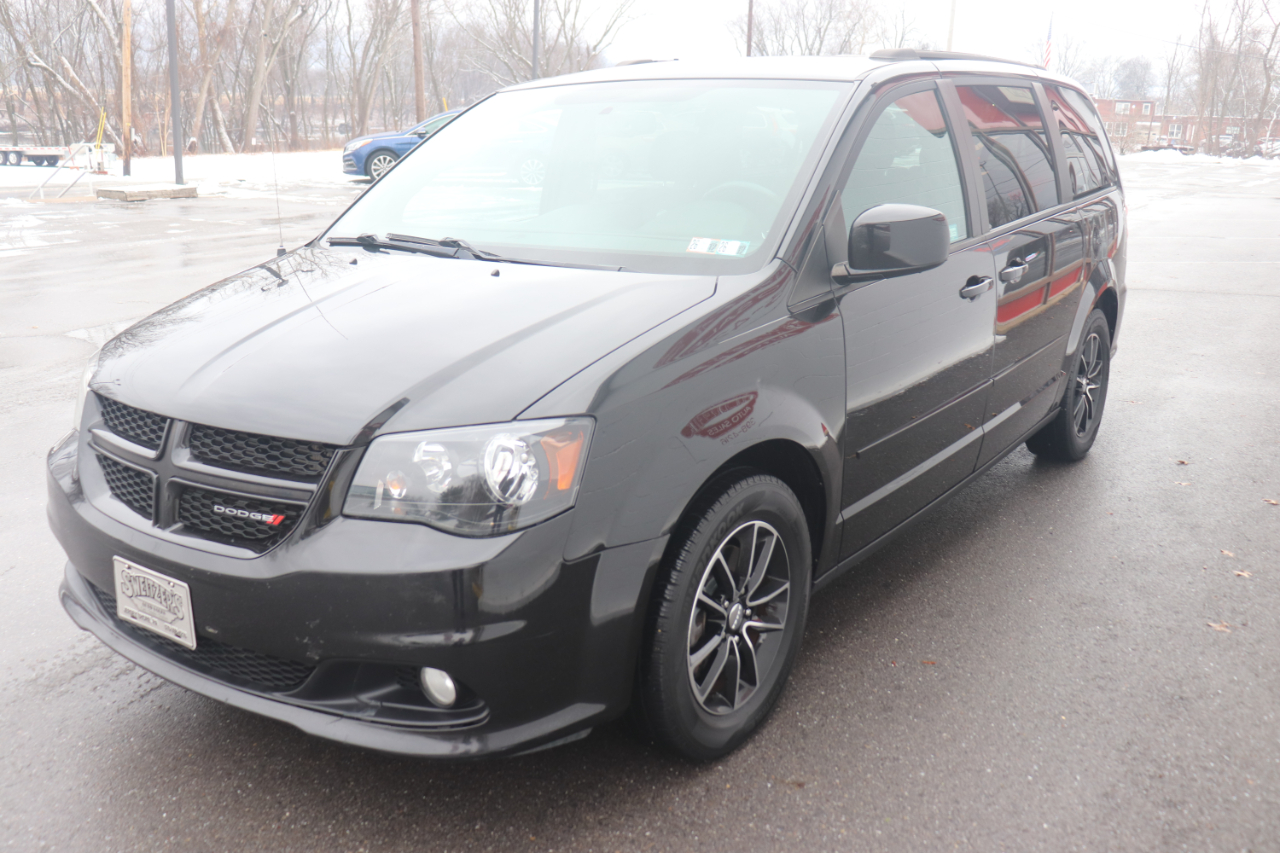 Dodge Grand Caravan GT Wagon Fleet 2017