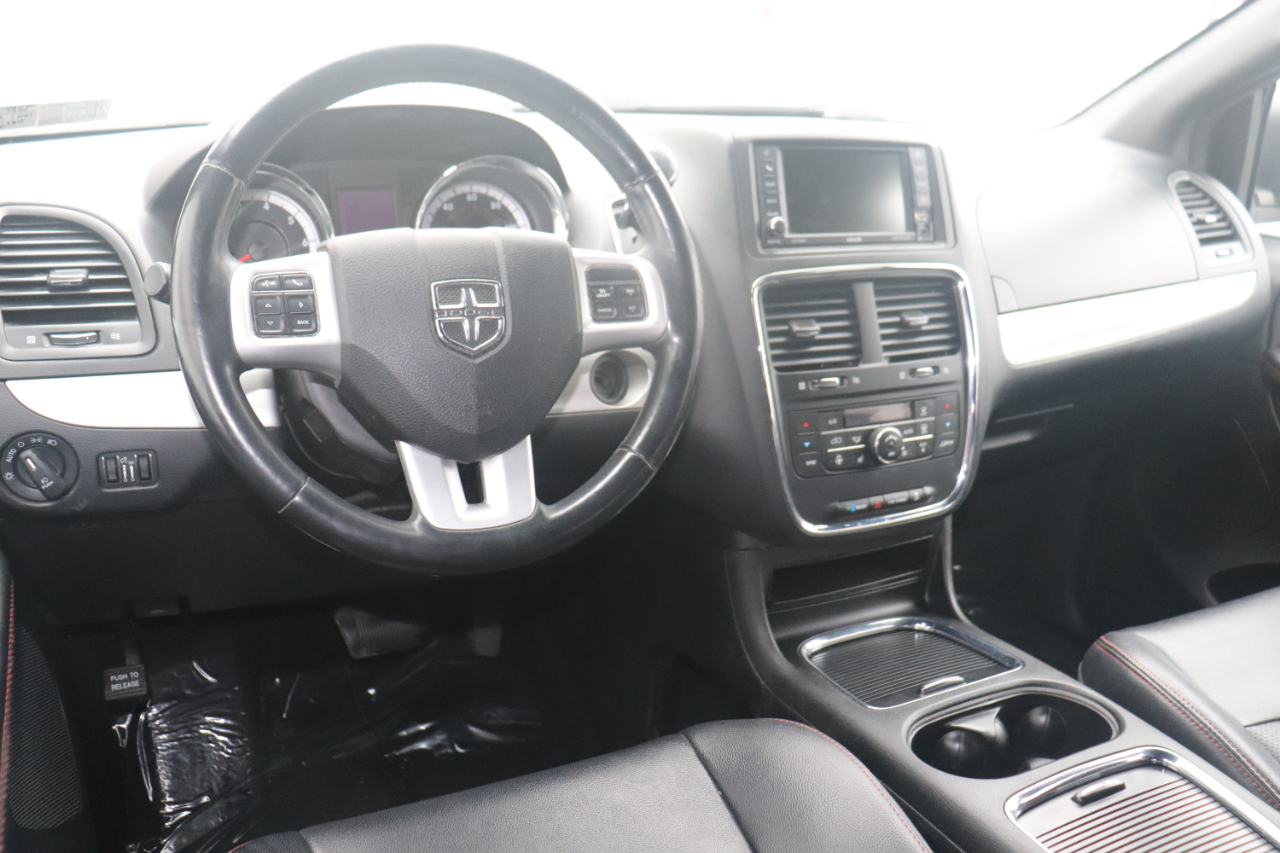 Dodge Grand Caravan GT Wagon Fleet 2017