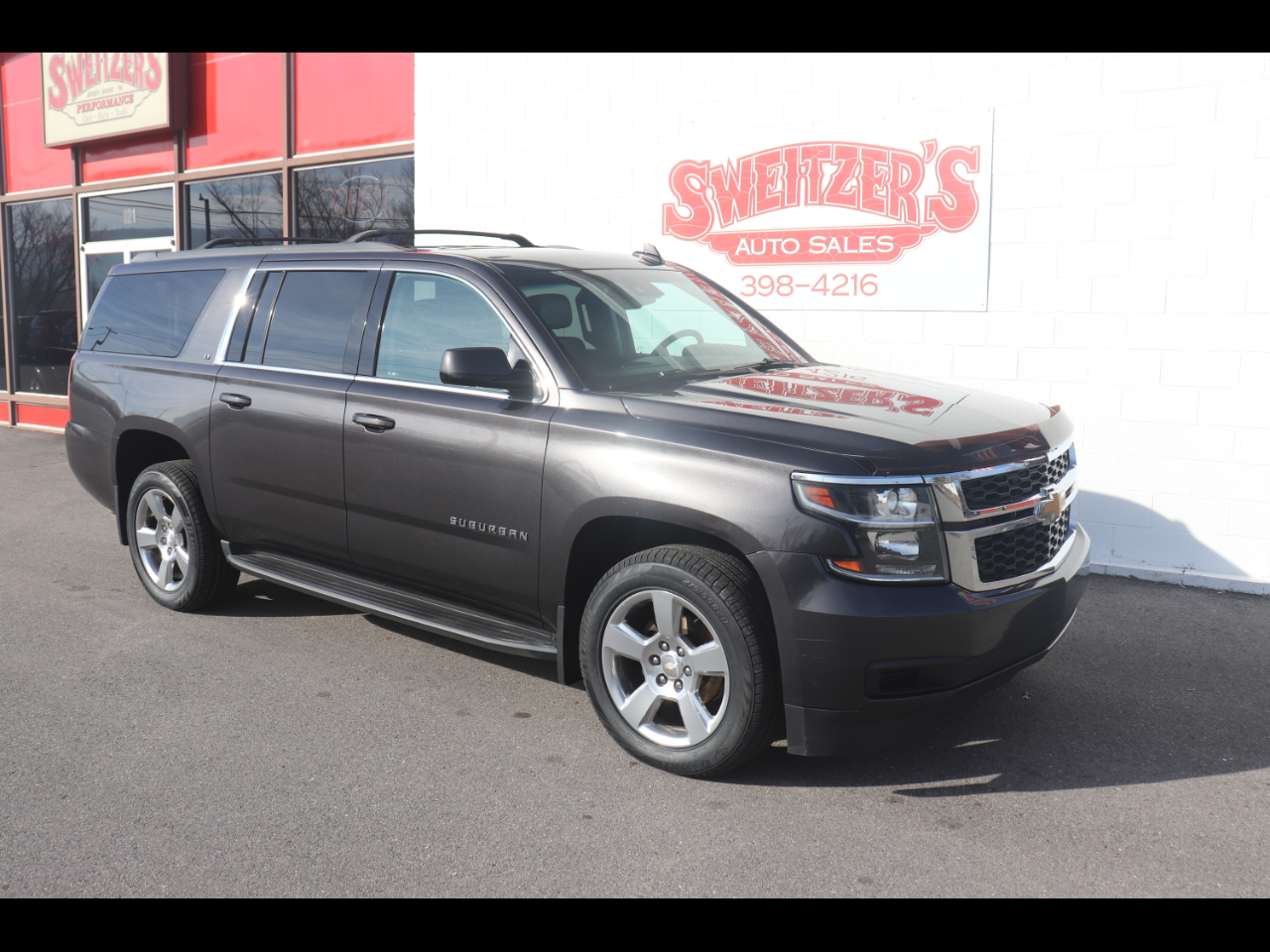 2018 Chevrolet Suburban 4WD 4dr 1500 LT