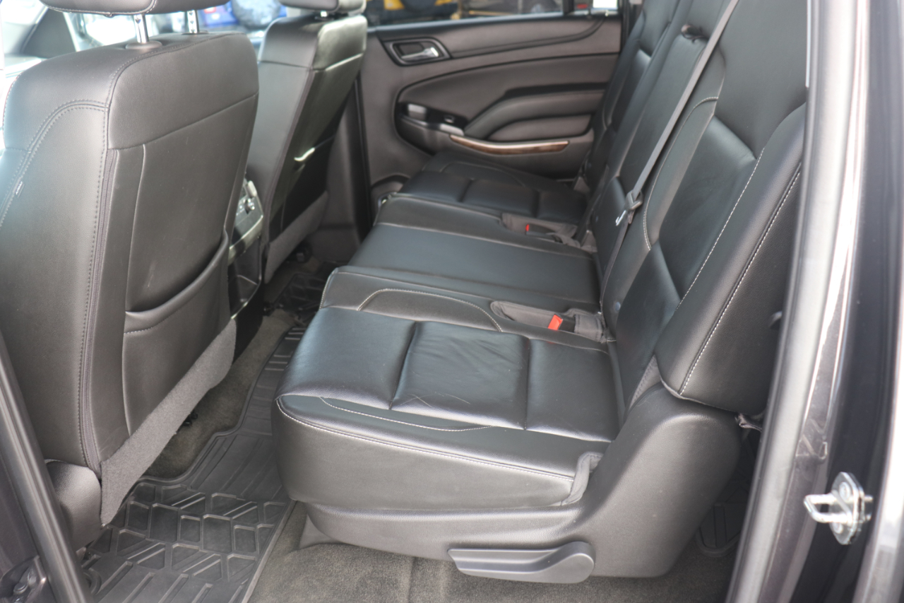 Chevrolet Suburban 4WD 4dr 1500 LT 2018