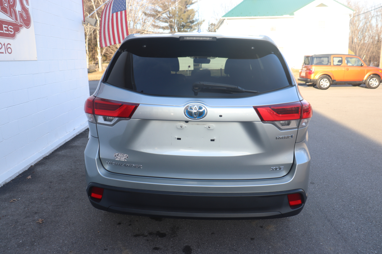 Toyota Highlander Hybrid XLE V6 AWD (Natl) 2018