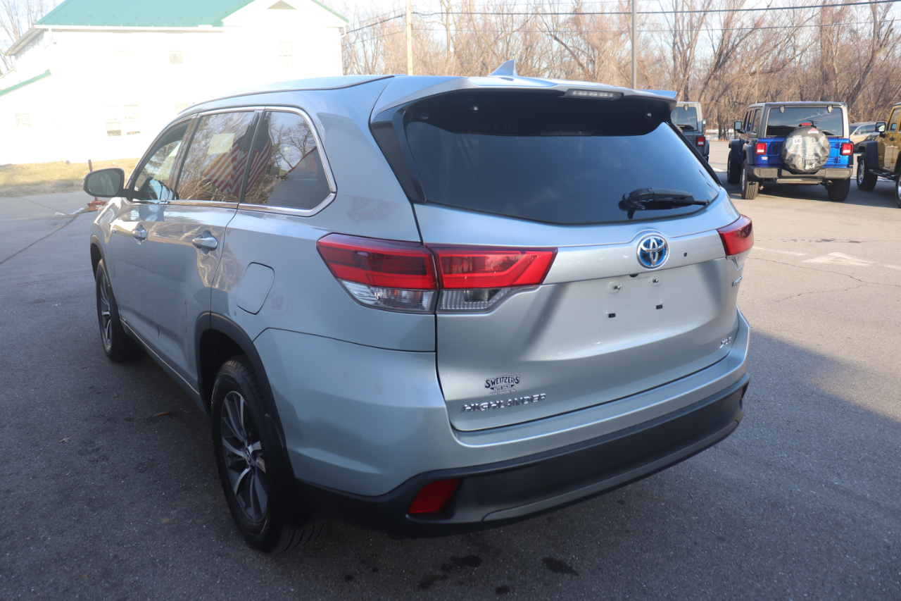 Toyota Highlander Hybrid XLE V6 AWD (Natl) 2018