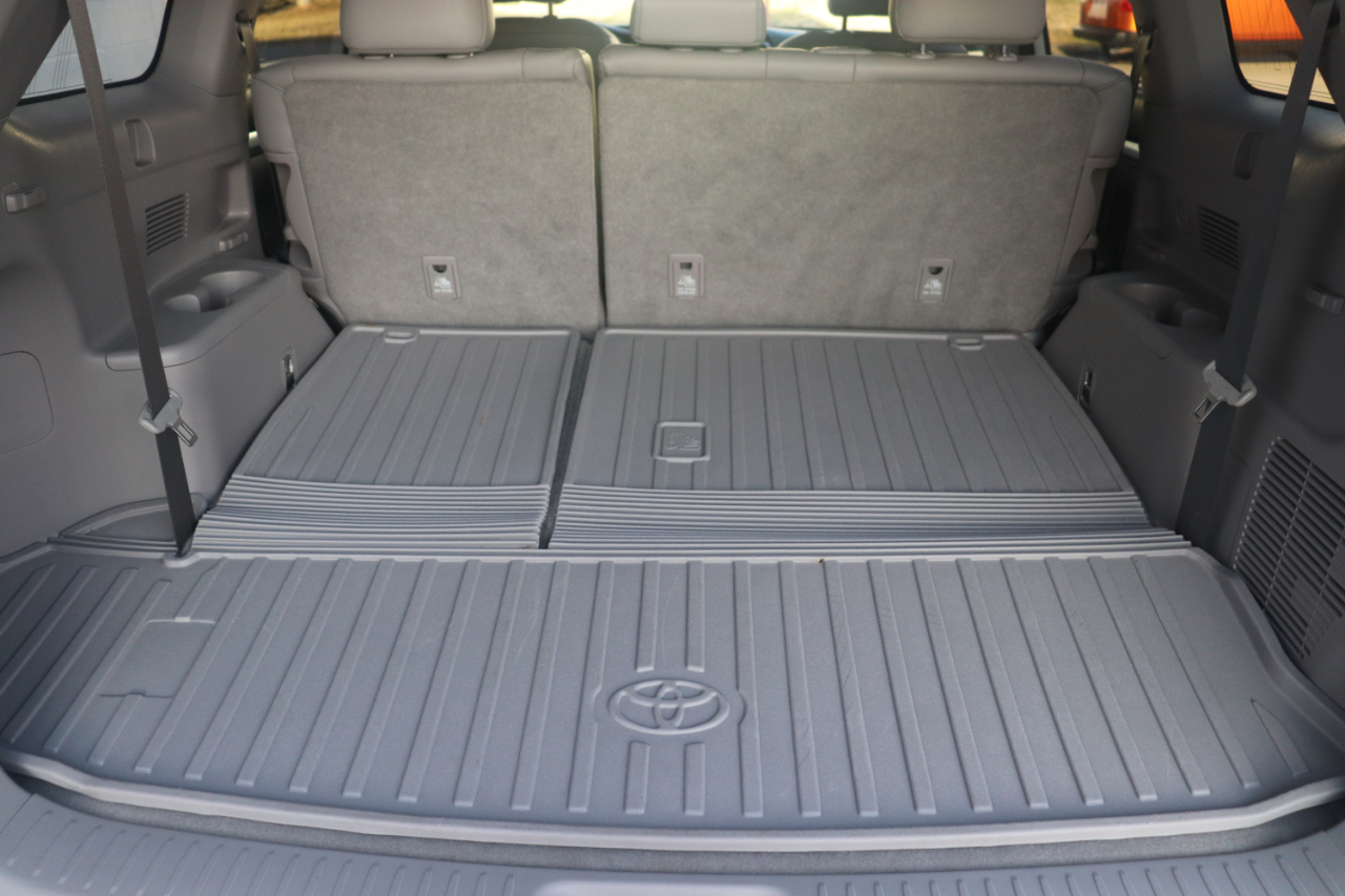 Toyota Highlander Hybrid XLE V6 AWD (Natl) 2018