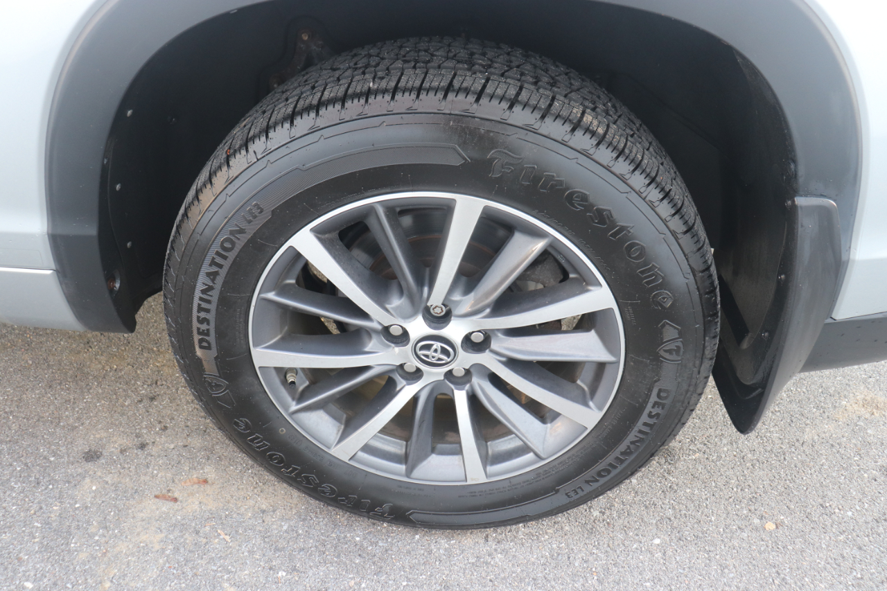 Toyota Highlander Hybrid XLE V6 AWD (Natl) 2018