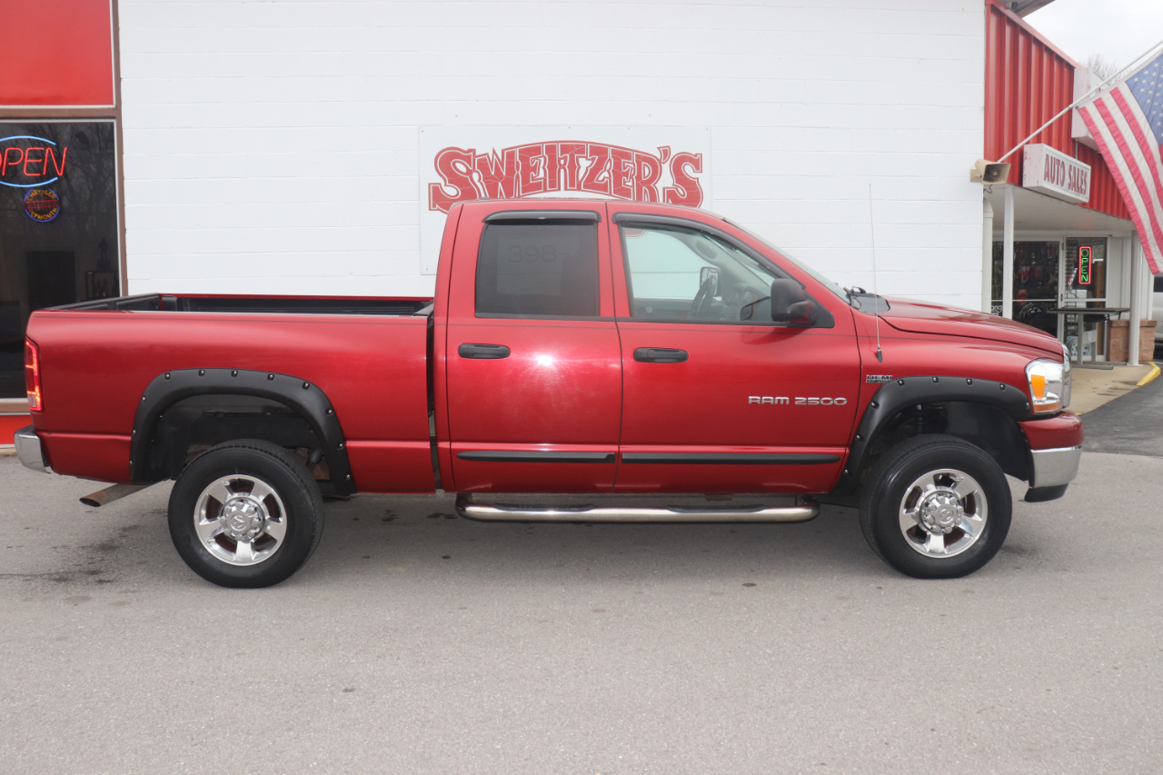Dodge Ram 2500 4dr Quad Cab 140.5 4WD SLT 2006