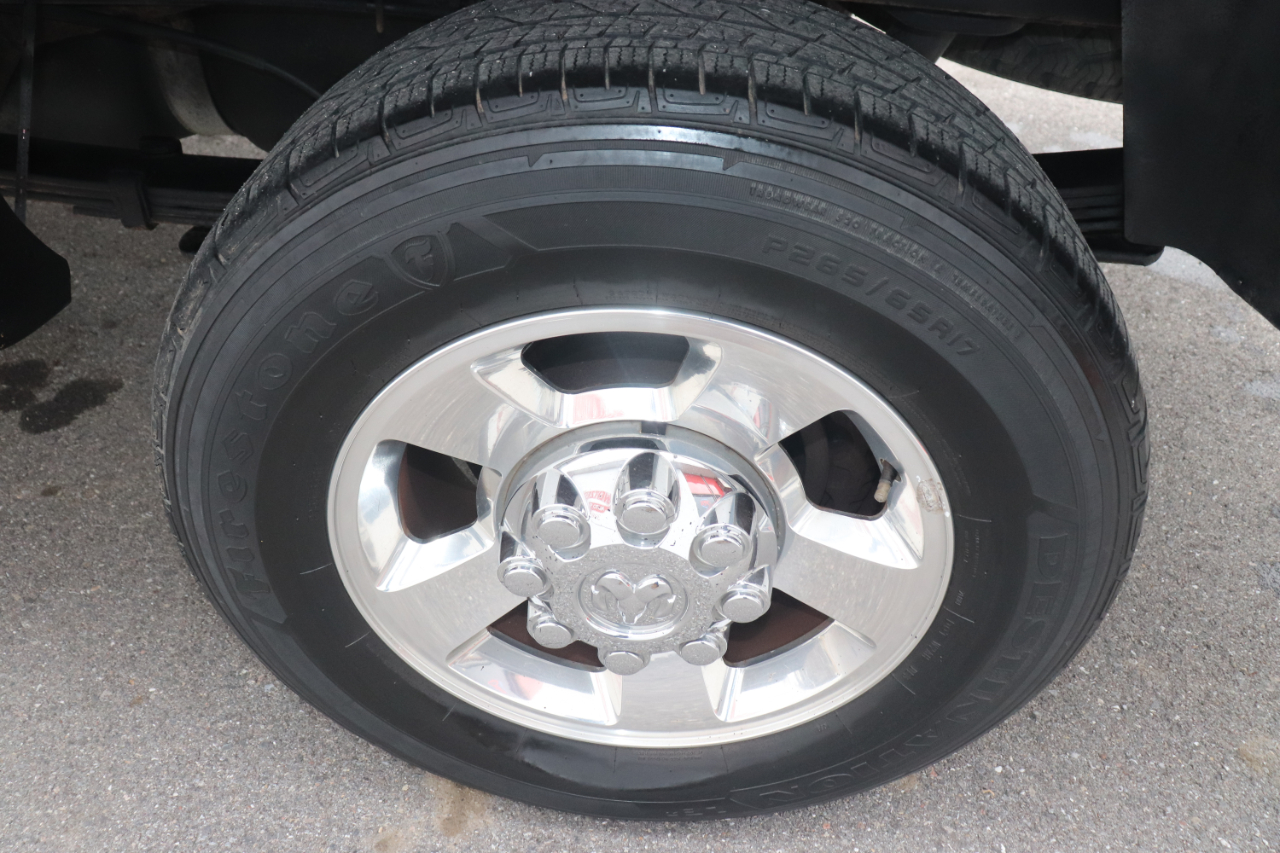 Dodge Ram 2500 4dr Quad Cab 140.5 4WD SLT 2006