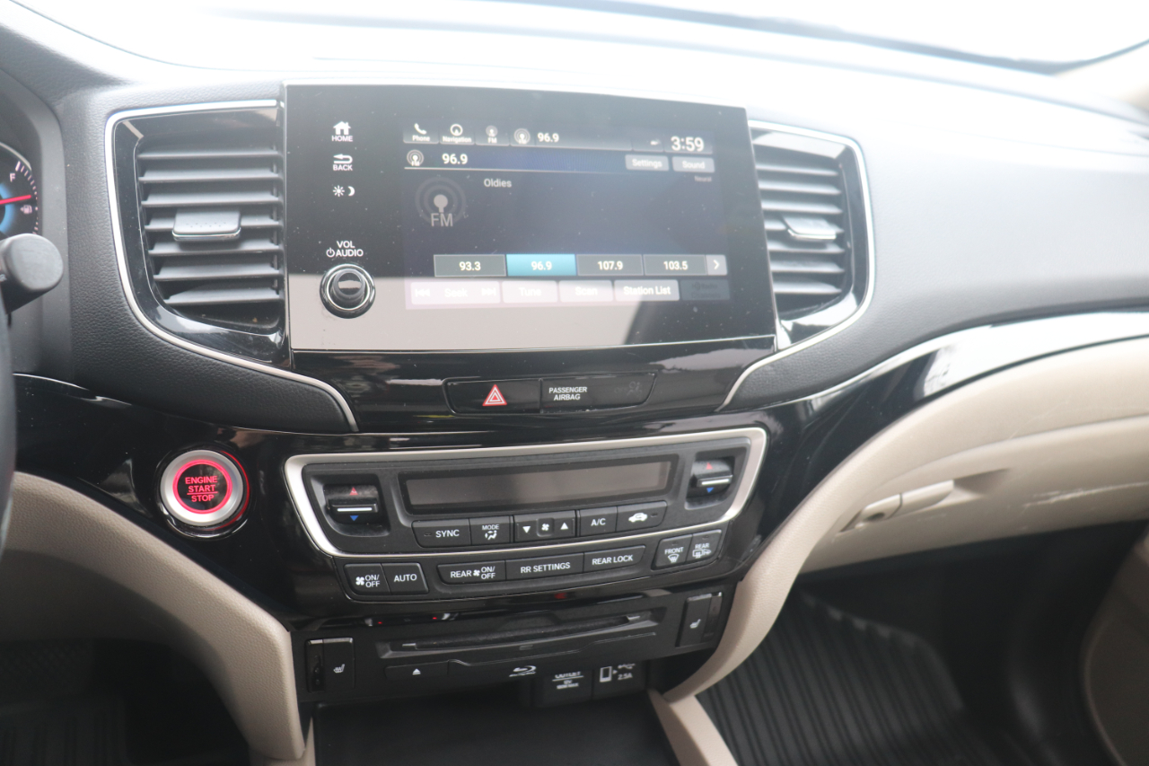 Honda Pilot Touring 8-Passenger AWD 2021