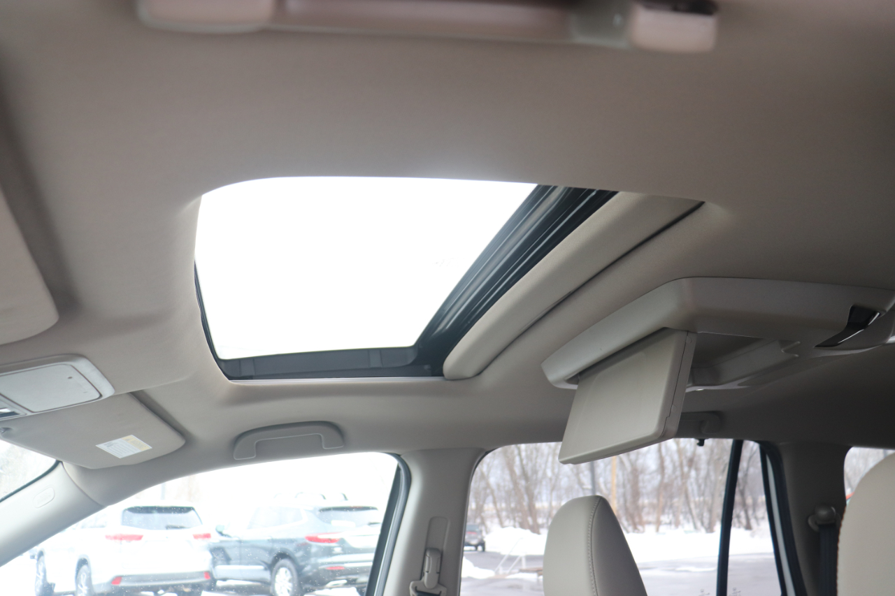 Honda Pilot Touring 8-Passenger AWD 2021