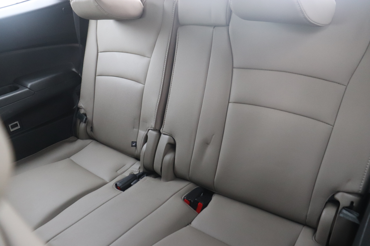 Honda Pilot Touring 8-Passenger AWD 2021