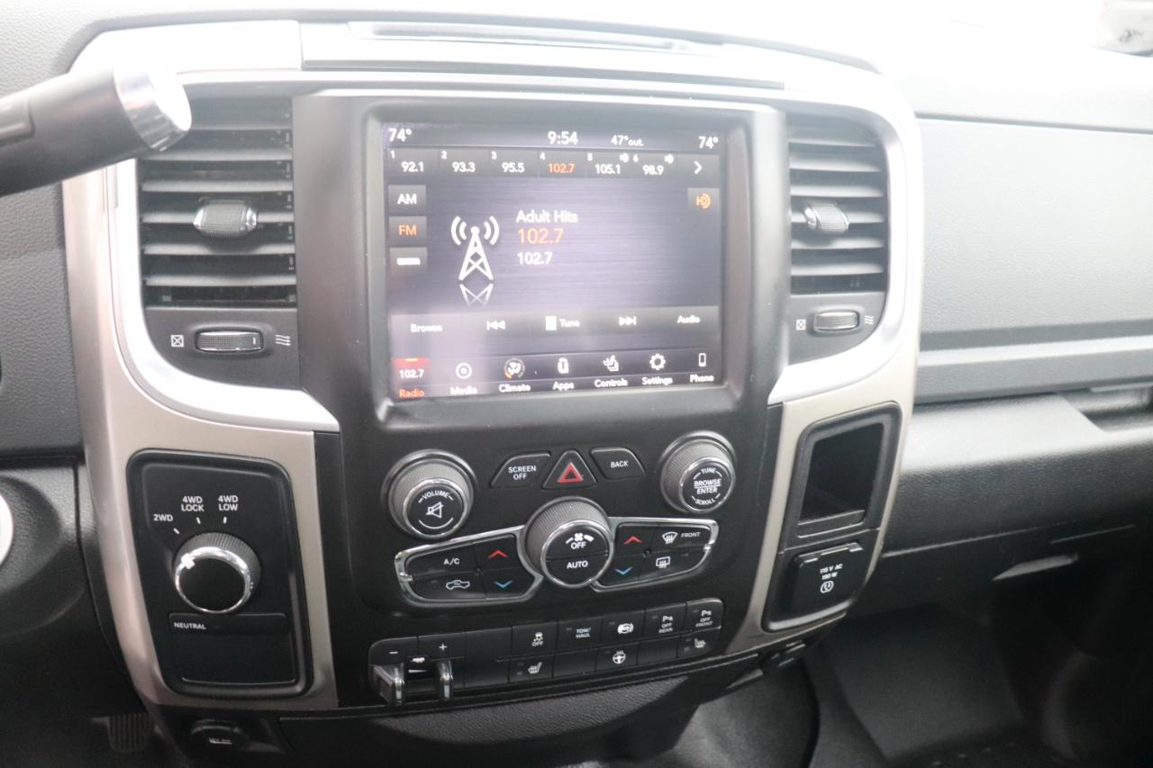 RAM 3500 Big Horn 4x4 Crew Cab 8' Box 2018