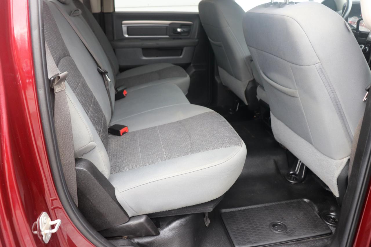 RAM 3500 Big Horn 4x4 Crew Cab 8' Box 2018