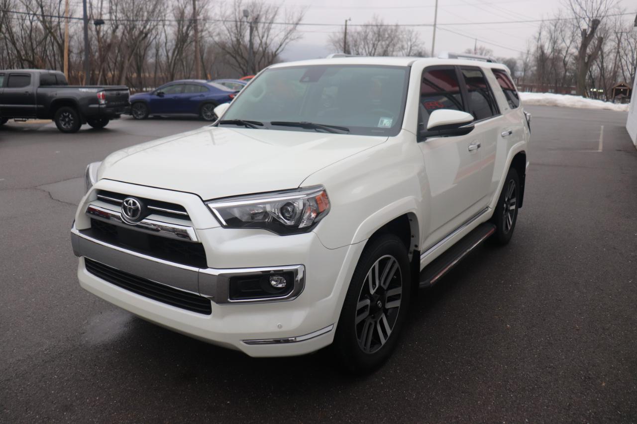 Toyota 4Runner Limited 4WD (Natl) 2021