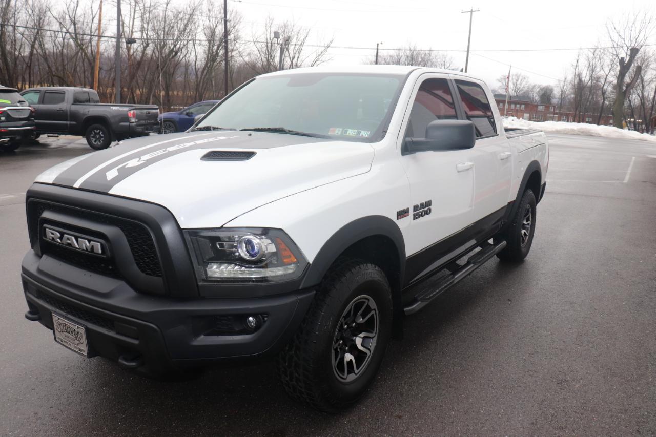 RAM 1500 4WD Crew Cab 140.5" Rebel 2016