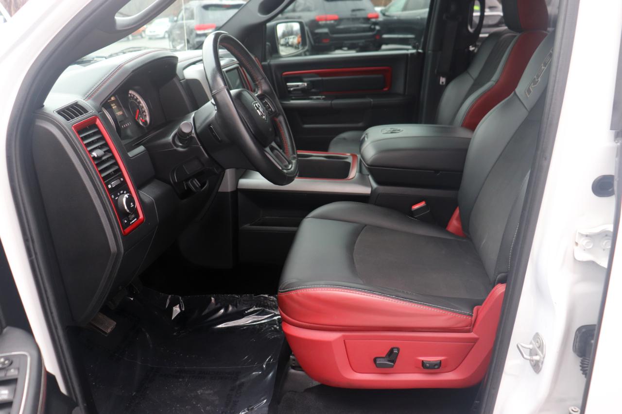 RAM 1500 4WD Crew Cab 140.5" Rebel 2016