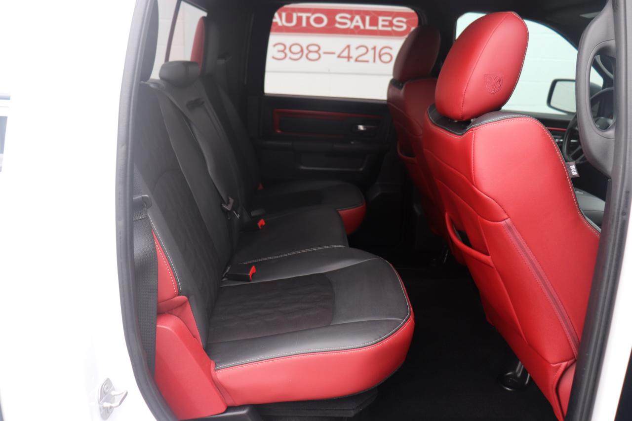 RAM 1500 4WD Crew Cab 140.5" Rebel 2016