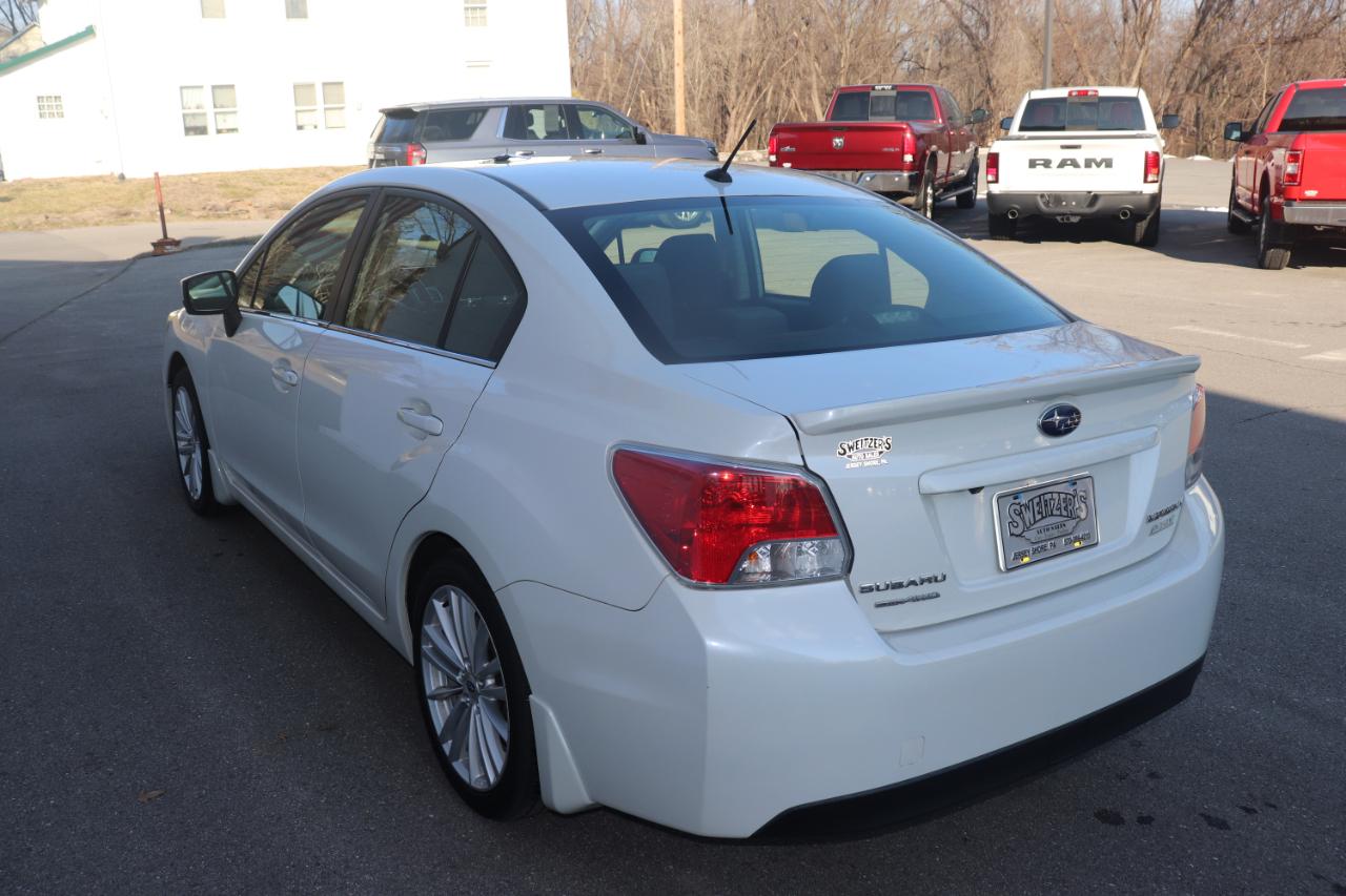 Subaru Impreza Sedan 4dr CVT 2.0i Premium 2016