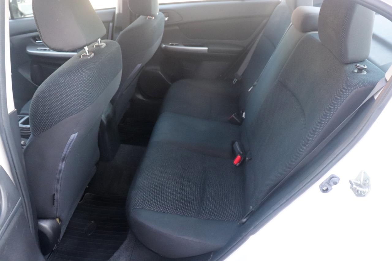 Subaru Impreza Sedan 4dr CVT 2.0i Premium 2016