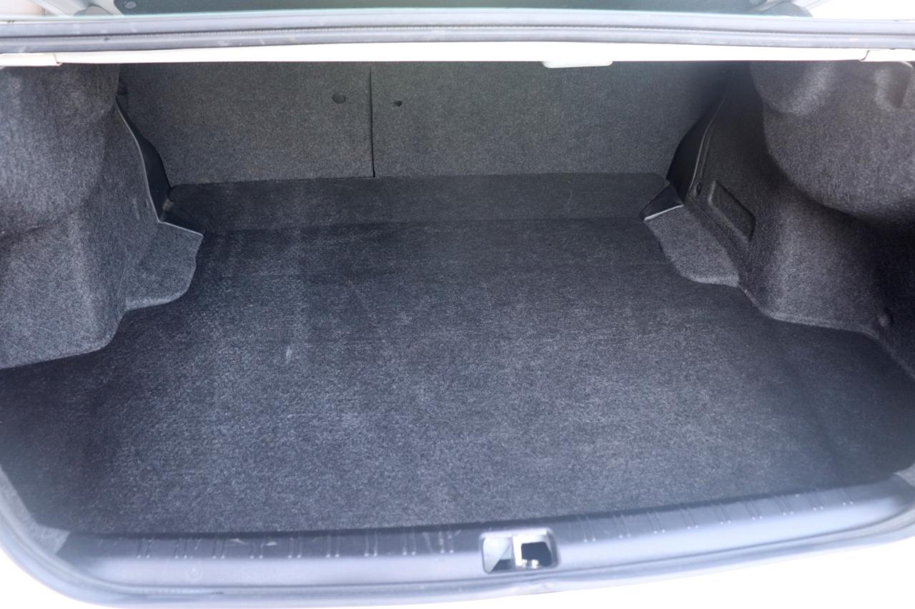 Subaru Impreza Sedan 4dr CVT 2.0i Premium 2016