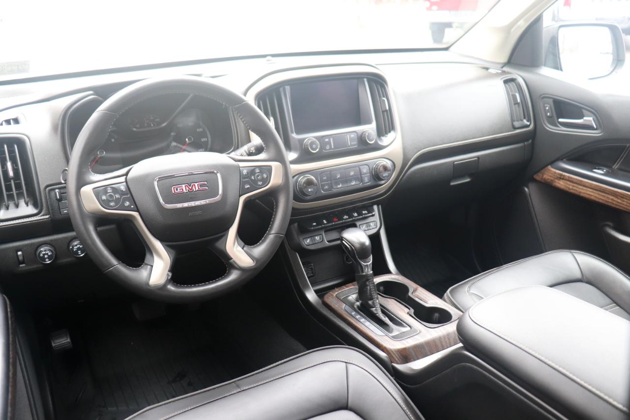 GMC Canyon 4WD Crew Cab 128" Denali 2022