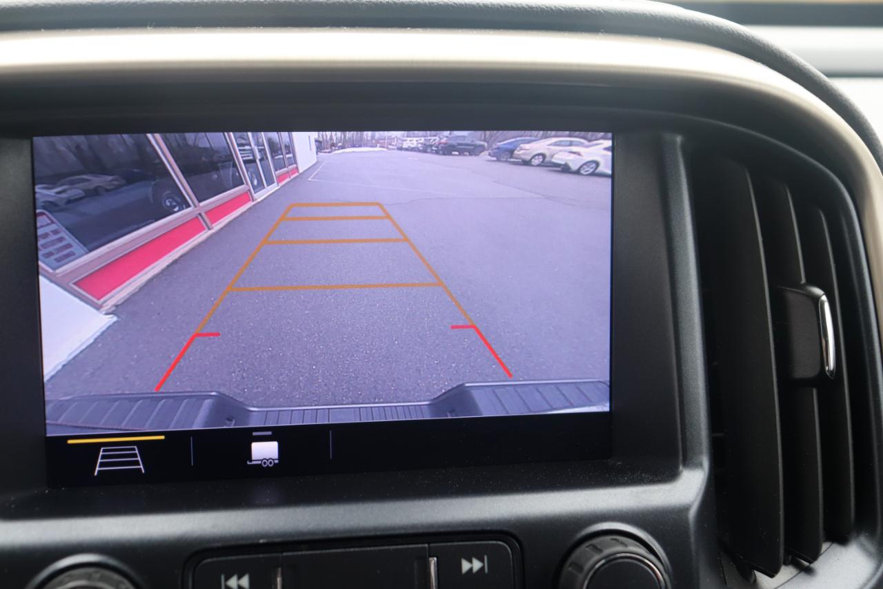 GMC Canyon 4WD Crew Cab 128" Denali 2022