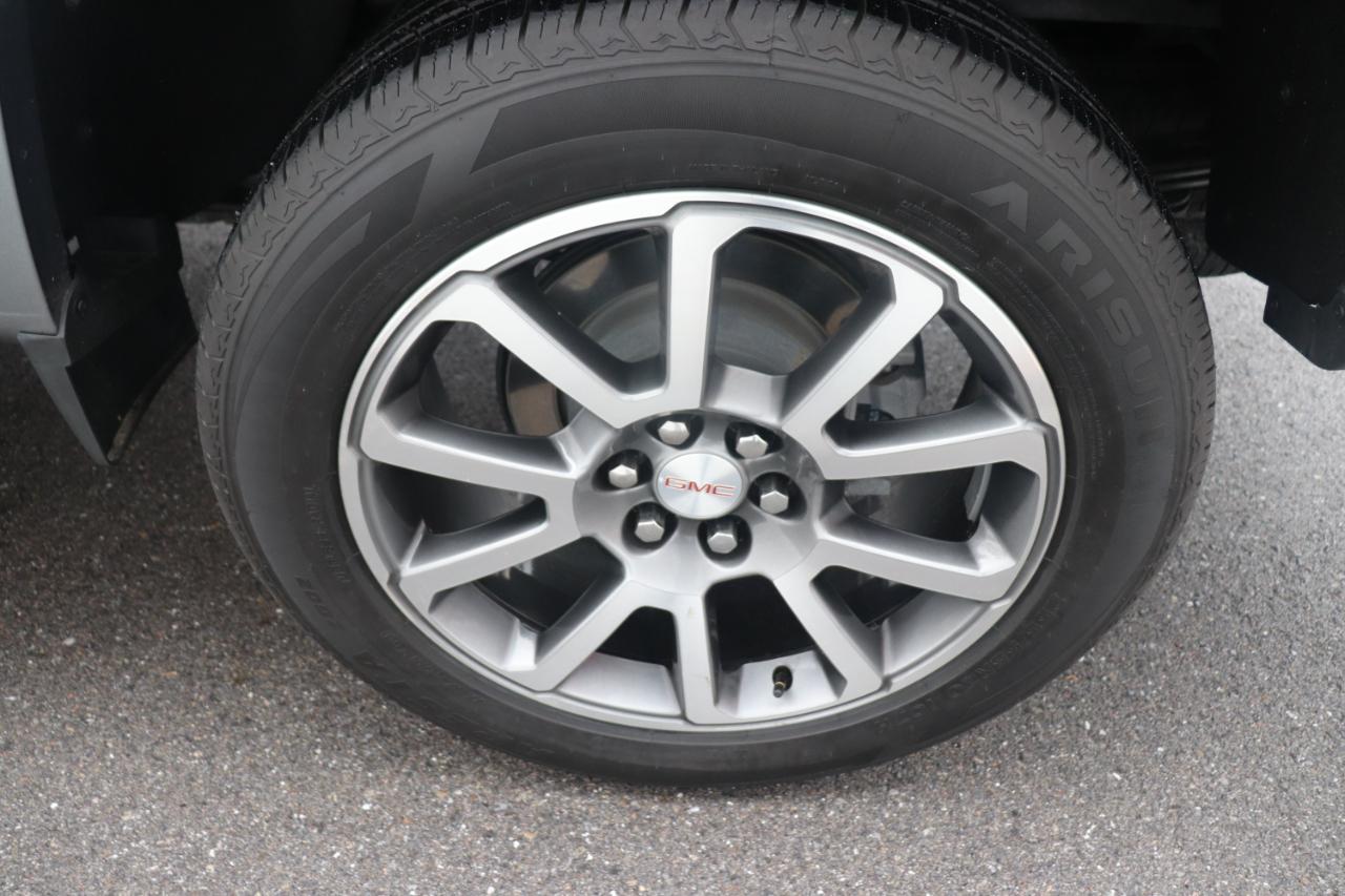 GMC Canyon 4WD Crew Cab 128" Denali 2022