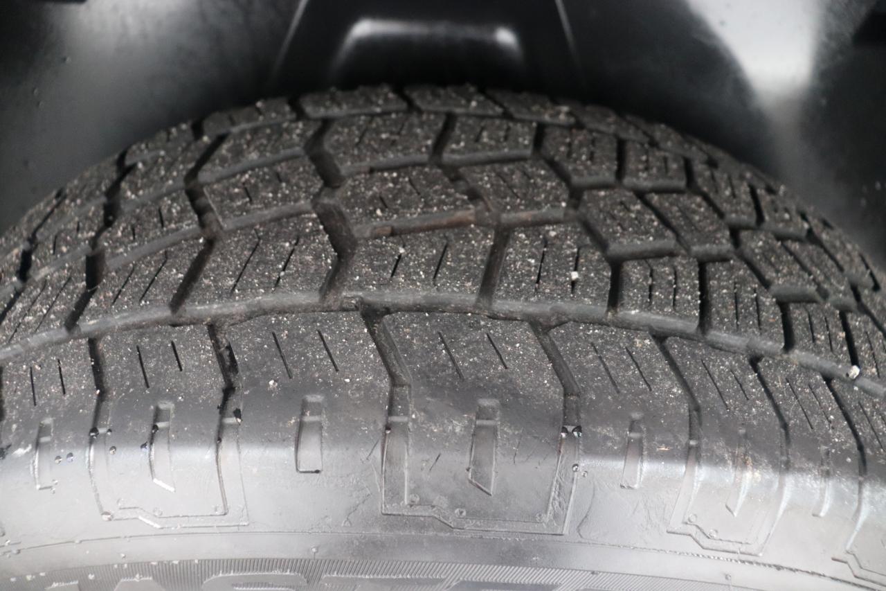 RAM 1500 4WD Reg Cab 120.5" Express 2013