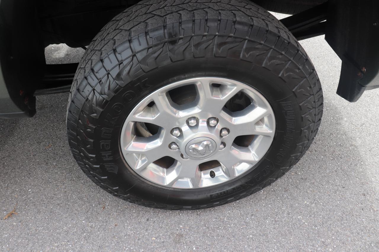 RAM 3500 Laramie 4x4 Crew Cab 8' Box 2021