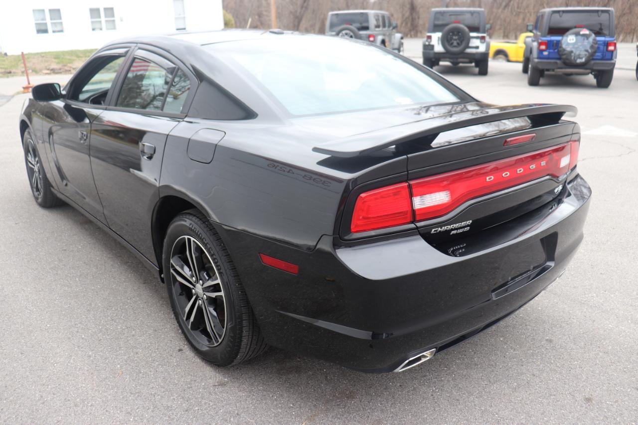 Dodge Charger 4dr Sdn RT AWD 2014