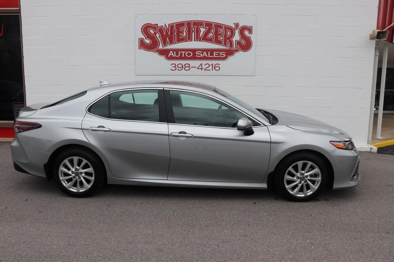 Toyota Camry LE Auto AWD (Natl) 2023