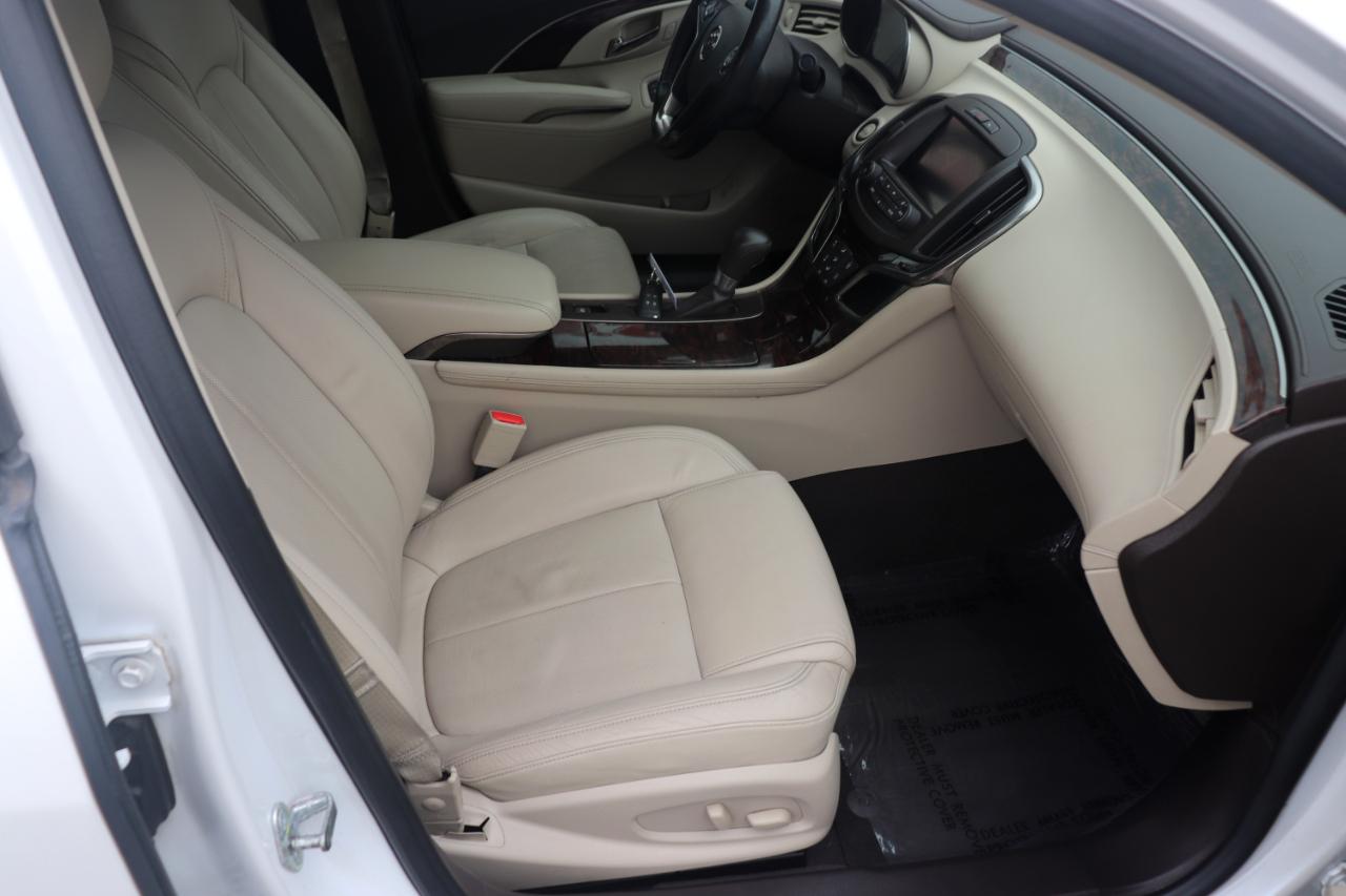 Buick LaCrosse 4dr Sdn Premium I AWD 2016