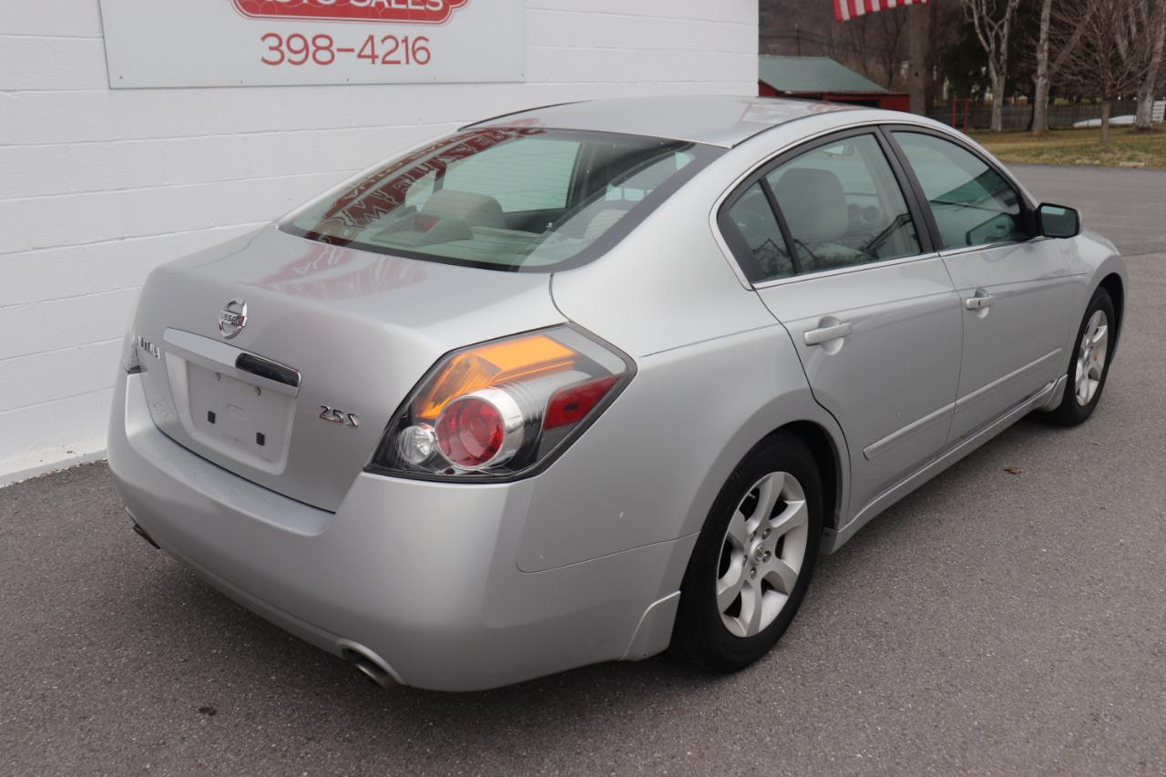 Nissan Altima 4dr Sdn I4 CVT 2.5 S 2009