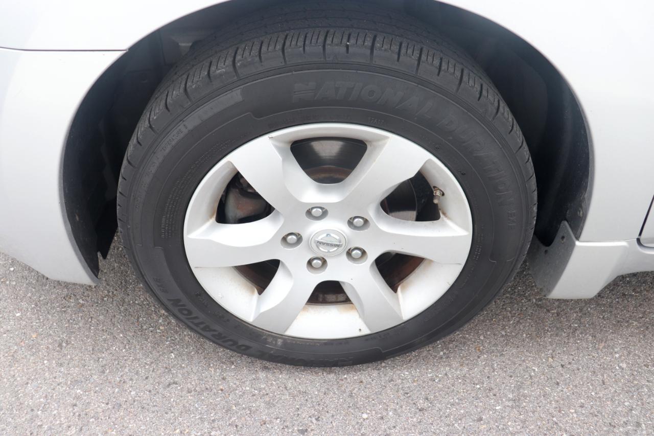 Nissan Altima 4dr Sdn I4 CVT 2.5 S 2009